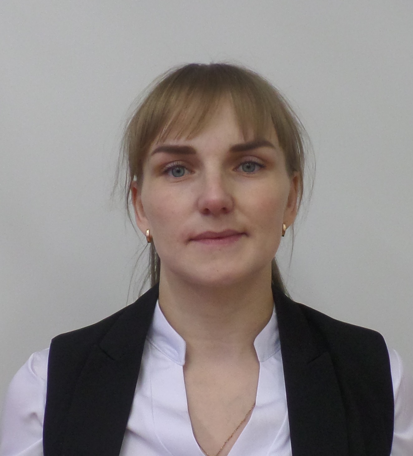 Хозяинова Ирина Викторовна.